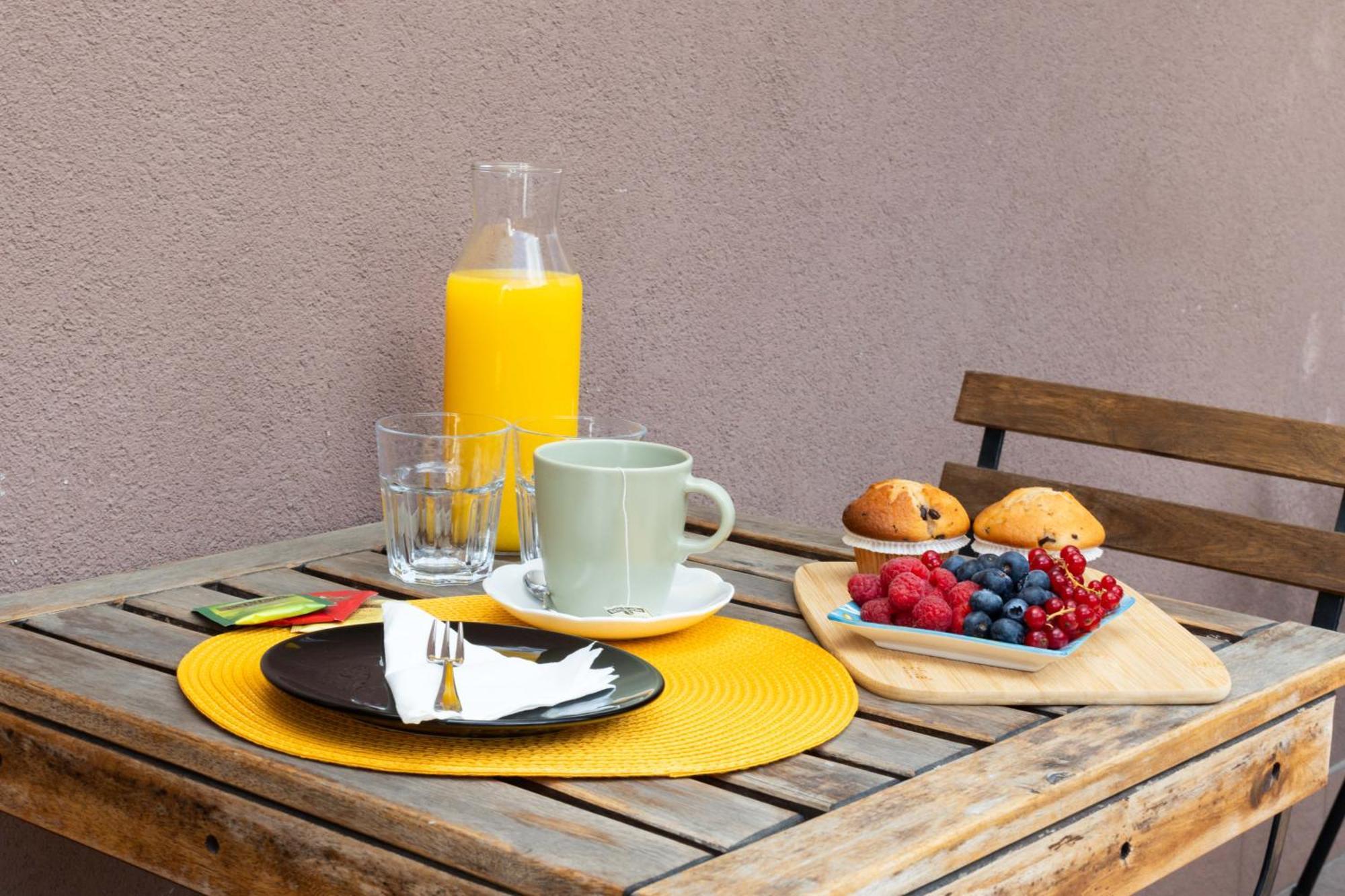 Terrace Milan Con Parcheggio Incluso Apartment Luaran gambar