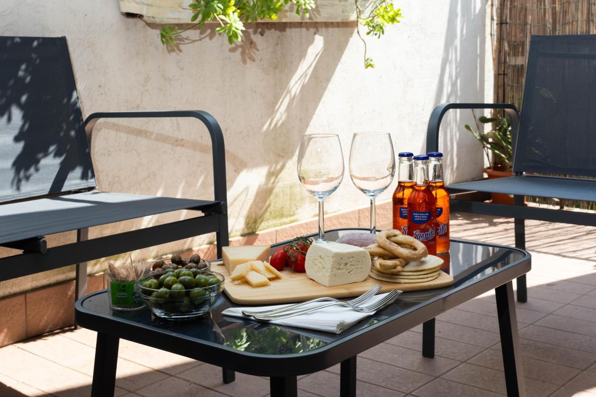Terrace Milan Con Parcheggio Incluso Apartment Luaran gambar