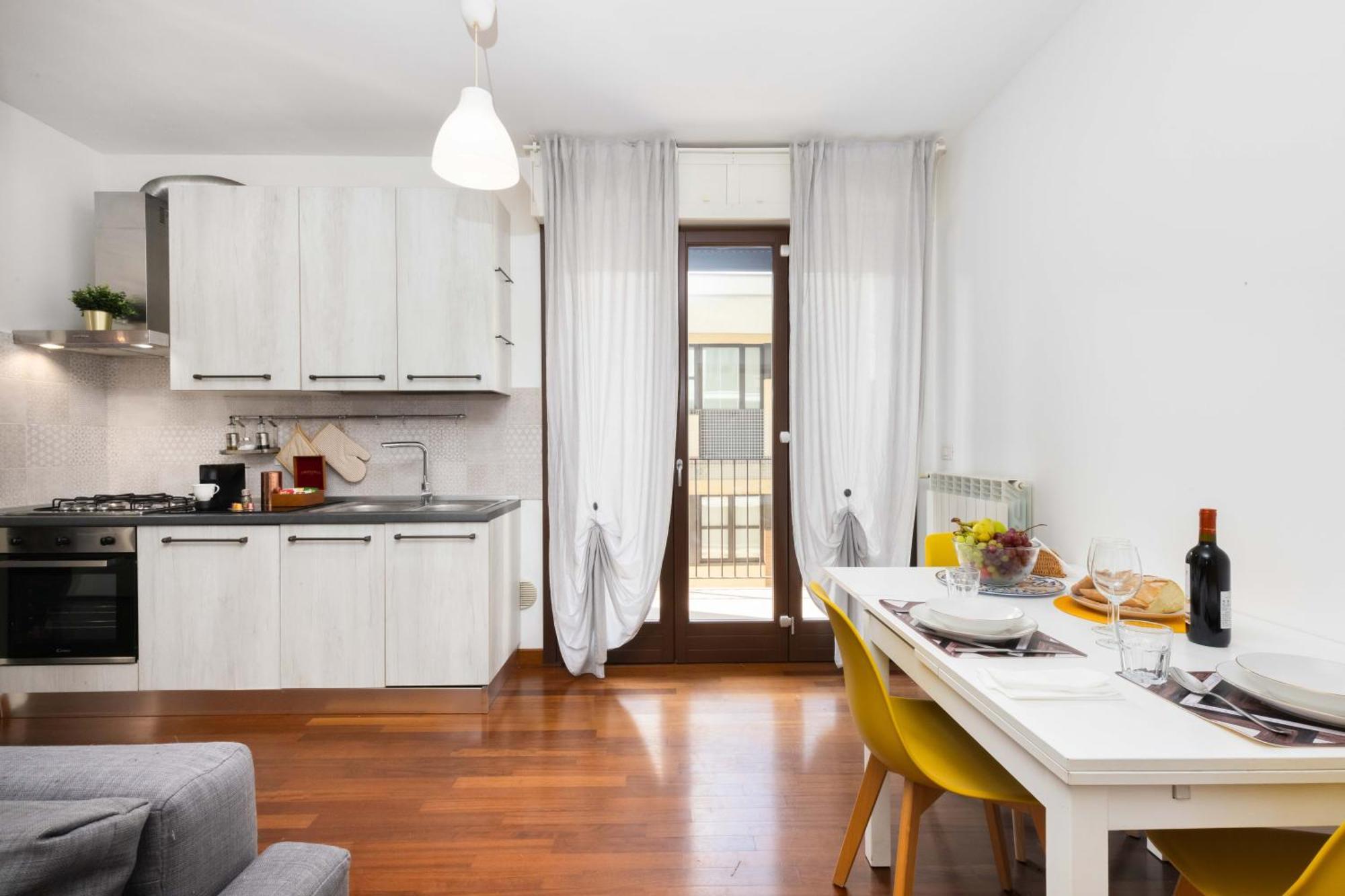 Terrace Milan Con Parcheggio Incluso Apartment Luaran gambar